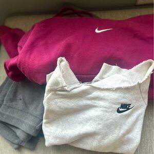 Women’s NIKE bundle size Small